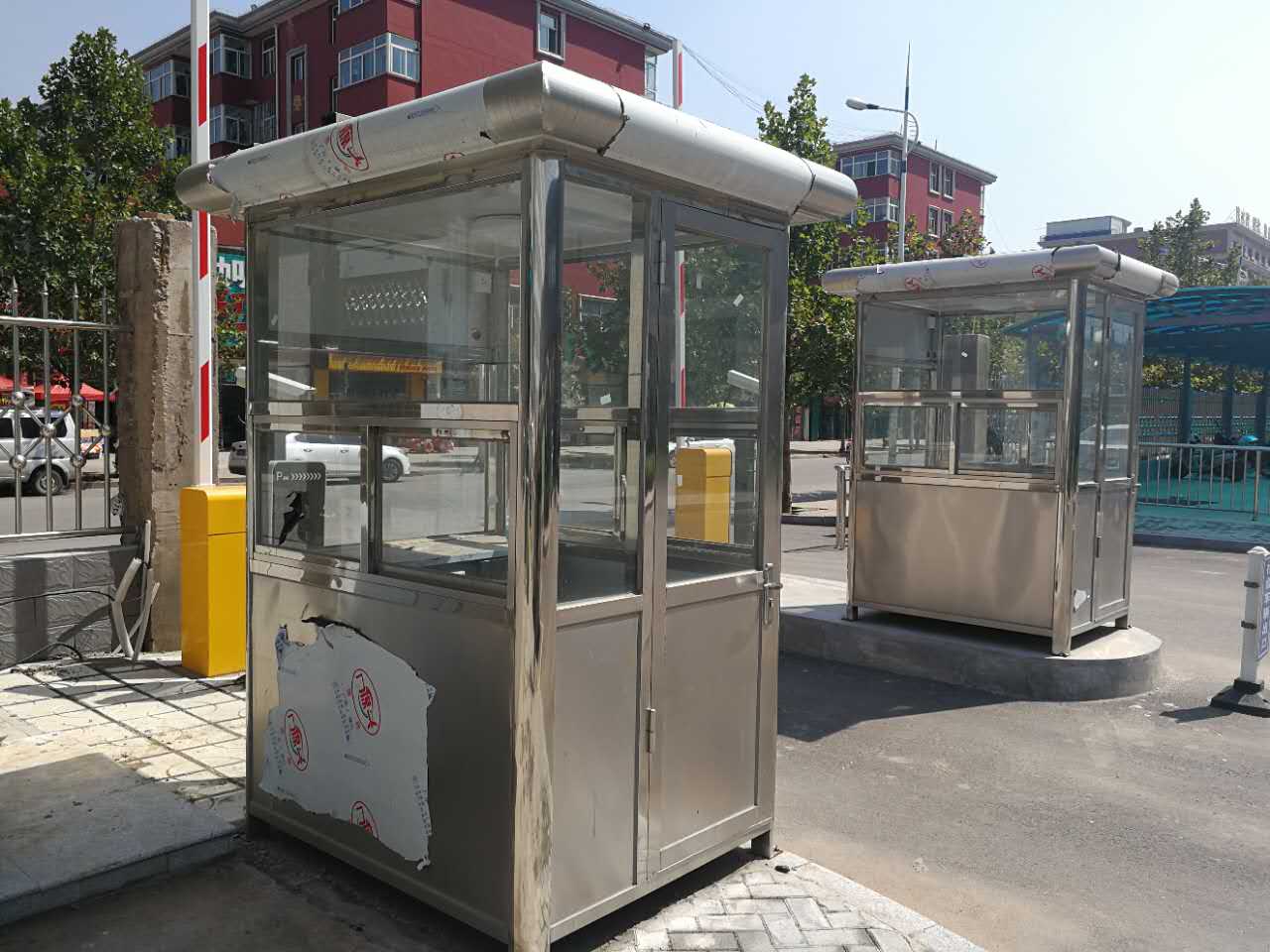 不锈钢岗亭 2