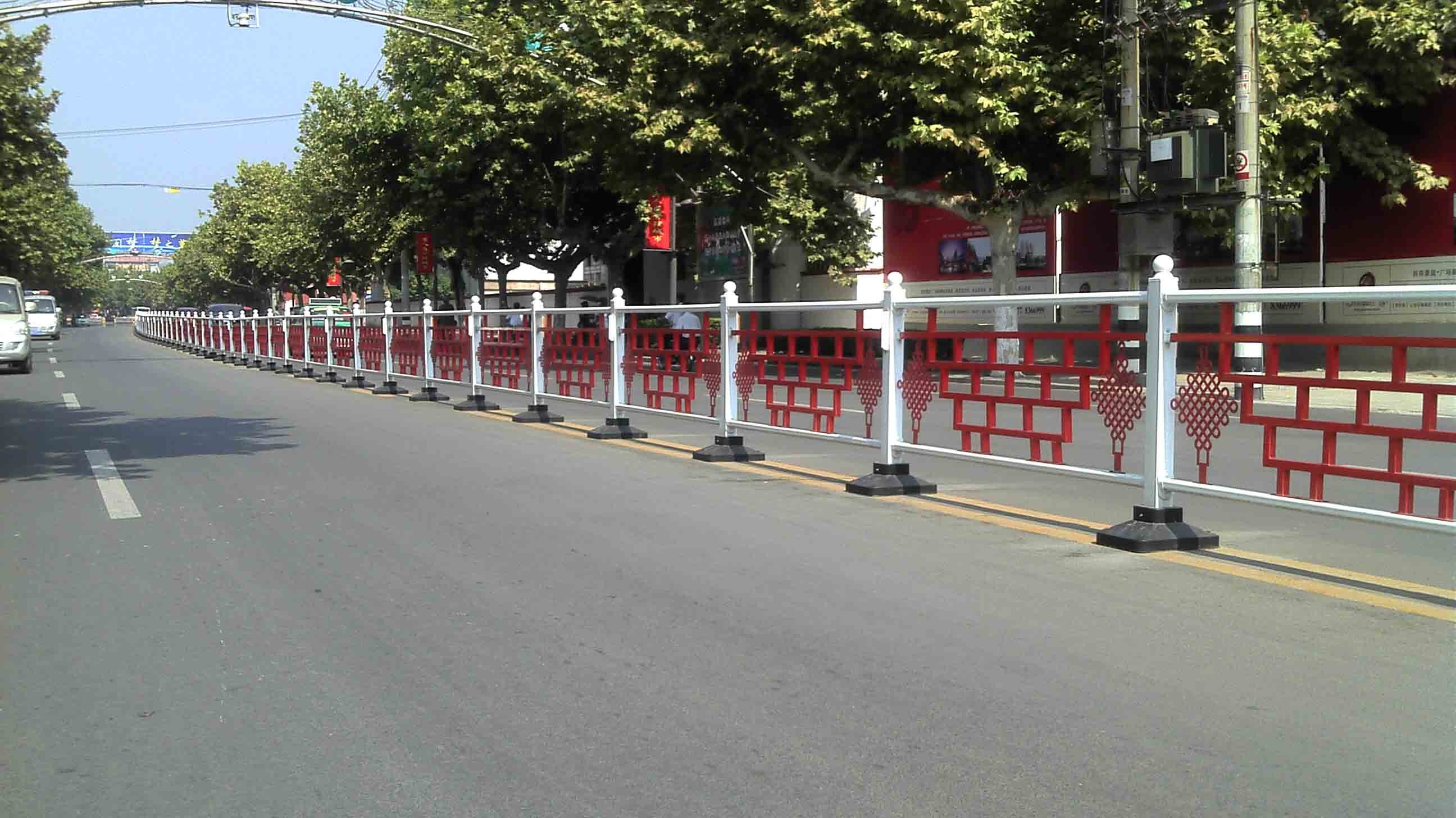 交通护栏7